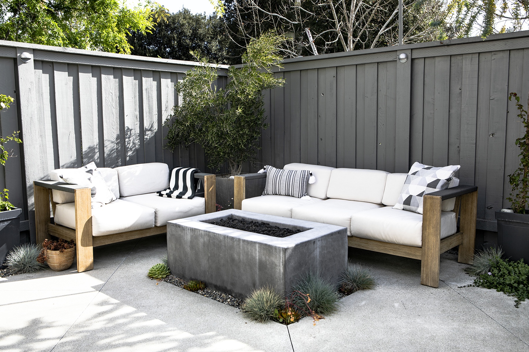 Concrete Work - SIS Builds - Concrete Firepit